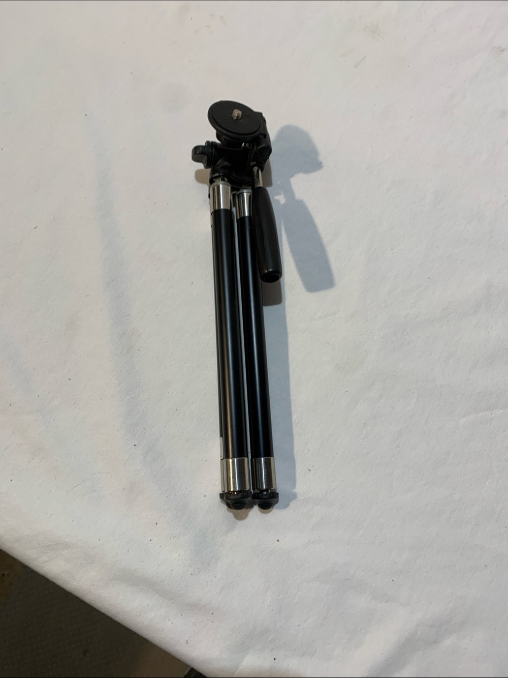 Targus Black Portable Camera Tripod with Quick-Adjust Head
